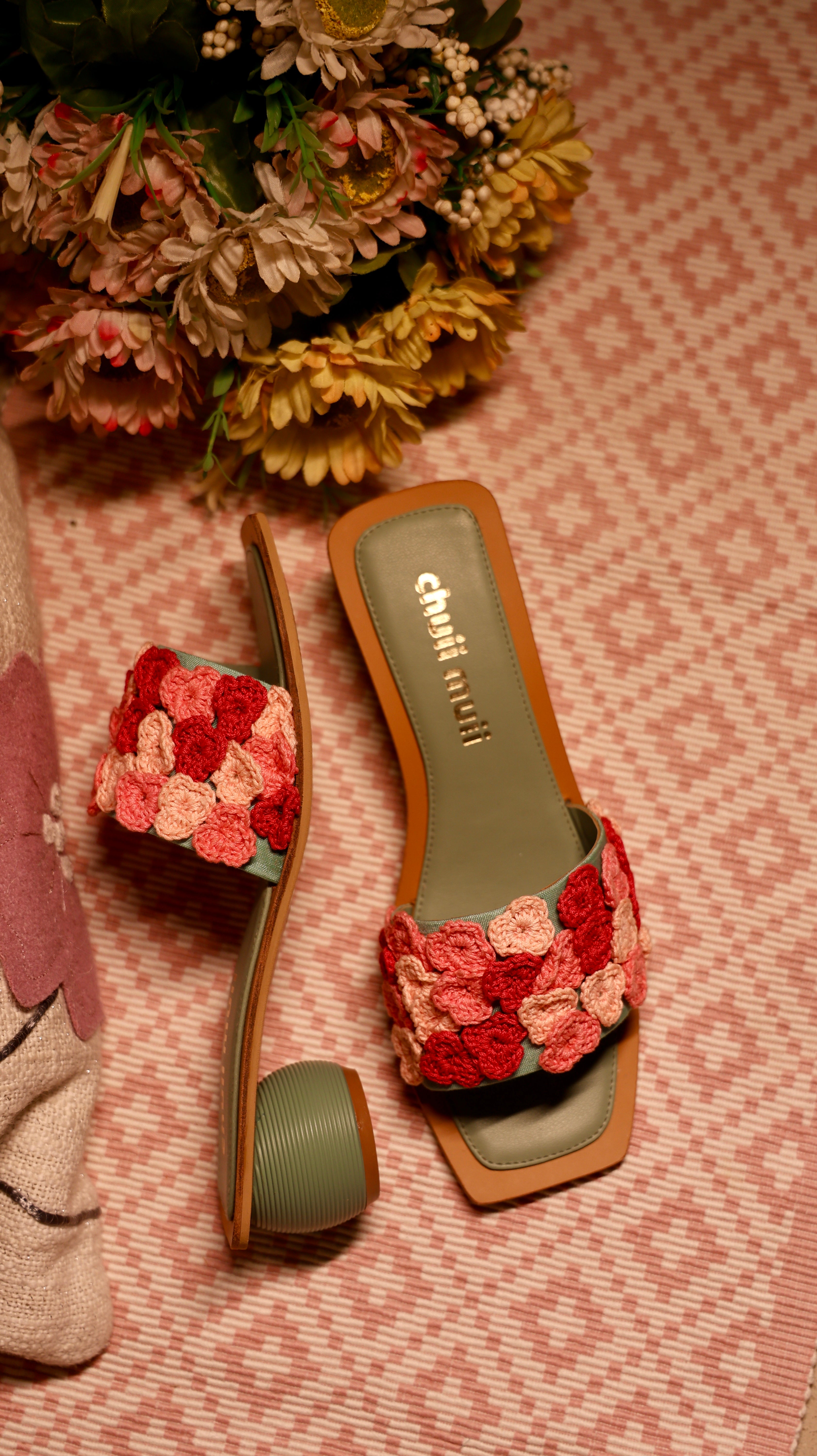 Dhage ki Kahani Heels