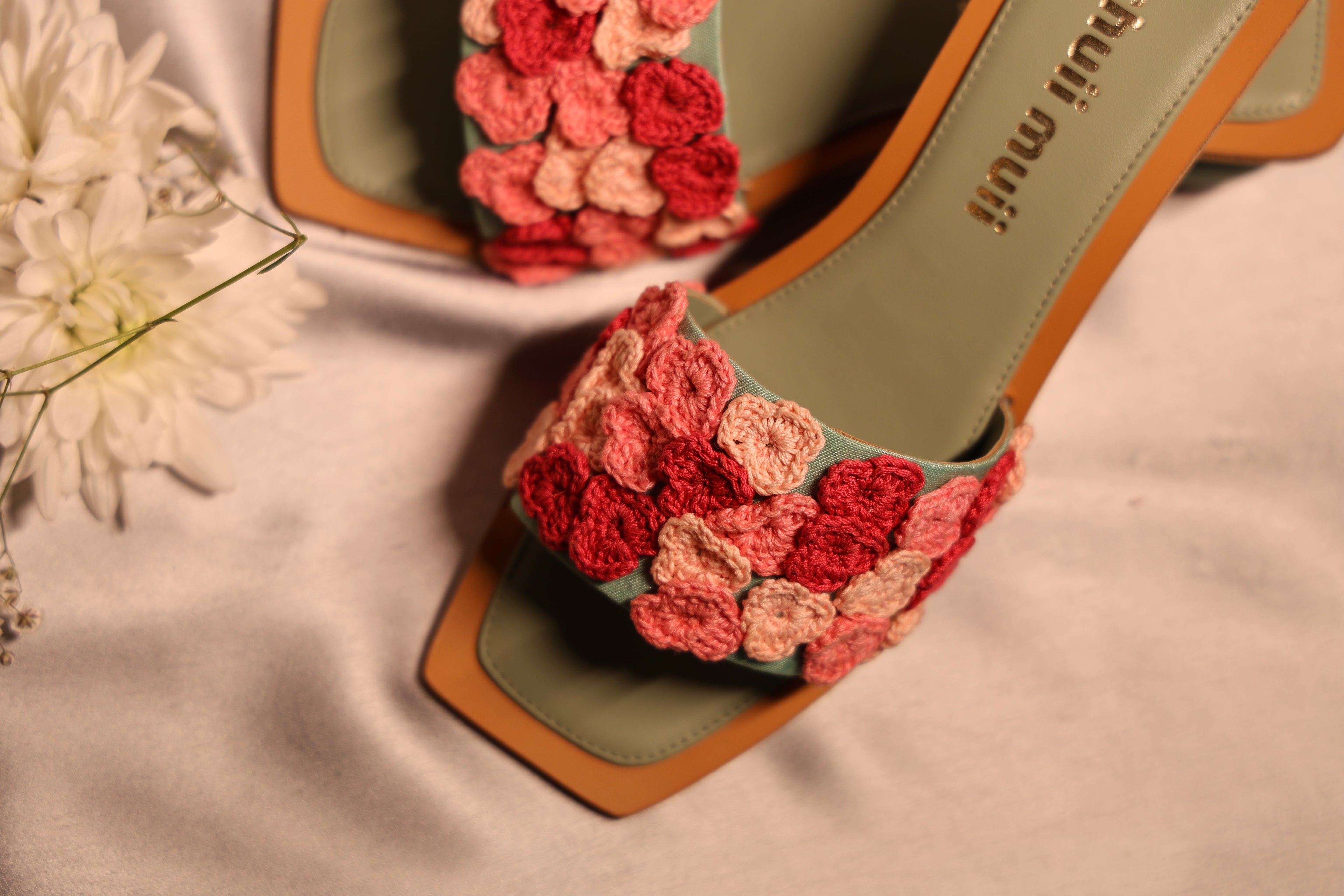 Dhage ki Kahani Heels